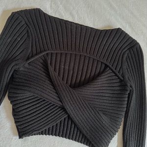 Urban Outfitters Tayla Twist Front Long Sleeve Top